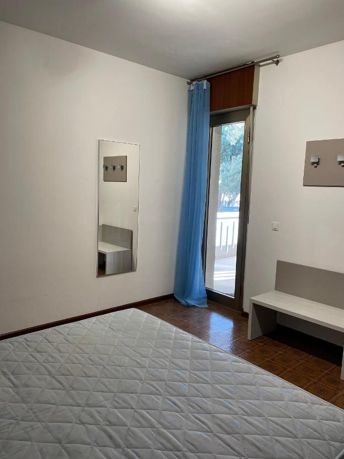 Blu Residence 2 Lignano Sabbiadoro Bagian luar foto